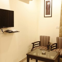 Отель Chanakya Inn Индия, Нью-Дели - отзывы, цены и фото номеров - забронировать отель Chanakya Inn онлайн удобства в номере