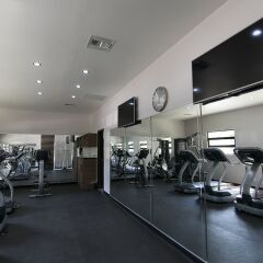 Hotel Lucerna Tijuana фитнесс-зал фото 3