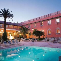 Hotel Torre Cambiaso бассейн