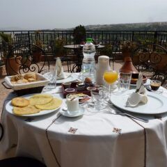 Отель Palais d'Hôtes Suites & Spa Fes Марокко, Фес - отзывы, цены и фото номеров - забронировать отель Palais d'Hôtes Suites & Spa Fes онлайн питание