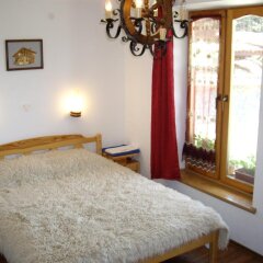 Hotel Rai комната для гостей