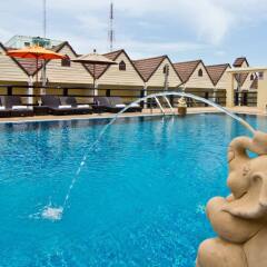 Golden Sea Pattaya Hotel бассейн