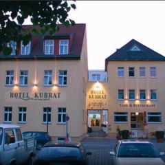 Hotel Kubrat an der Spree парковка