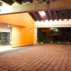 Отель Comfort Inn Palenque Maya Tucán парковка