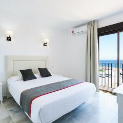Отель OYO 150 Hotel El Ancla Испания, Мотрил - отзывы, цены и фото номеров - забронировать отель OYO 150 Hotel El Ancla онлайн комната для гостей