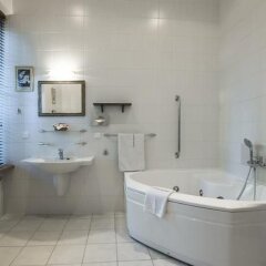 Отель Shakespeare Boutique Hotel Литва, Вильнюс - 3 отзыва об отеле, цены и фото номеров - забронировать отель Shakespeare Boutique Hotel онлайн спа фото 2