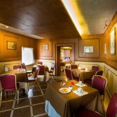 Hotel Camerlengo Корридония гостиничный бар