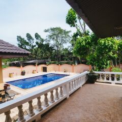 Отель Happy Family Villa 2 Таиланд, Бухта Чалонг - отзывы, цены и фото номеров - забронировать отель Happy Family Villa 2 онлайн балкон
