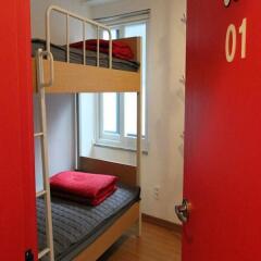 Отель B My Guesthouse комната для гостей
