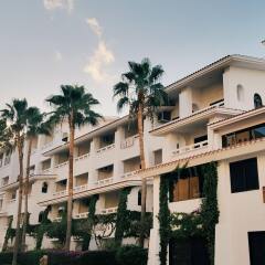 Bahia Hotel & Beach House