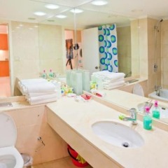Апартаменты Apartment By The Sea Haifa Хайфа ванная