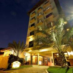 Отель Alba Uno Hotel Филиппины, Лапу-Лапу - отзывы, цены и фото номеров - забронировать отель Alba Uno Hotel онлайн вид на фасад
