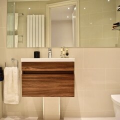 Отель 1 Bedroom Flat in Parsons Green Великобритания, Лондон - отзывы, цены и фото номеров - забронировать отель 1 Bedroom Flat in Parsons Green онлайн ванная
