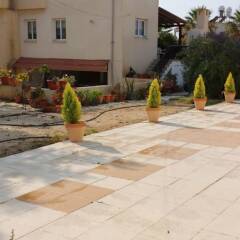 Апартаменты Angela Holiday Apartments