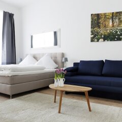 Апартаменты RockChair Apartment Blissestraße Берлин комната для гостей фото 3