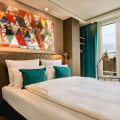 Отель Motel One Frankfurt-Römer комната для гостей фото 3