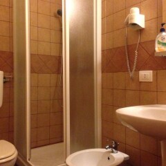 Отель Karolstay.com Guesthouse Roma ванная фото 2