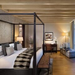 Отель Kempinski Mall Of The Emirates сейф в номере