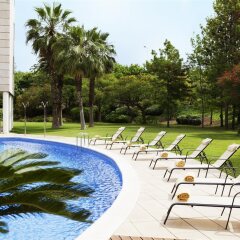 Отель Novotel Barcelona Cornella Испания, Корнелья-де-Льобрегат - отзывы, цены и фото номеров - забронировать отель Novotel Barcelona Cornella онлайн бассейн фото 2