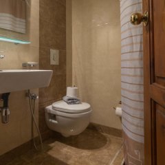 Aris Hotel in Paleochora, Greece from 102$, photos, reviews - zenhotels.com bathroom