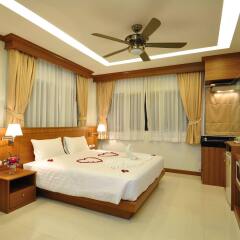 Green Harbor Hotel & Service Apartment комната для гостей фото 4