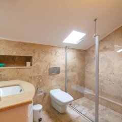 Korsan Apartments Турция, Калкан - отзывы, цены и фото номеров - забронировать отель Korsan Apartments онлайн ванная
