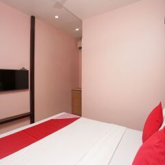 OYO 13214 Hotel Metro 7x11 комната для гостей фото 3
