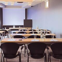 Standing Hotel Suites фото 2