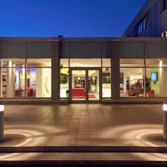 Отель Novotel Poznan Malta Польша, Познань - 4 отзыва об отеле, цены и фото номеров - забронировать отель Novotel Poznan Malta онлайн гостиничный бар