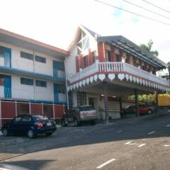 Отель Capricorn Apartment Hotel Suva Фиджи, Вити-Леву - отзывы, цены и фото номеров - забронировать отель Capricorn Apartment Hotel Suva онлайн парковка