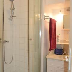 Отель Private Room 1 Old Town Beach Parking ванная фото 2