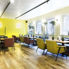 Отель Five Reasons Hotel & Hostel Германия, Нюрнберг - 1 отзыв об отеле, цены и фото номеров - забронировать отель Five Reasons Hotel & Hostel онлайн интерьер отеля фото 3