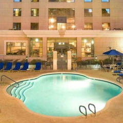 Отель Residence Inn by Marriott Las Vegas Hughes Center бассейн