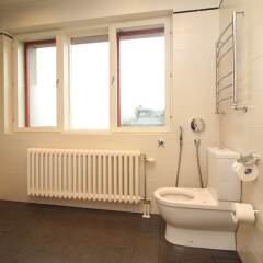 Отель Tallinn City Apartments 2 bedroom Эстония, Таллин - отзывы, цены и фото номеров - забронировать отель Tallinn City Apartments 2 bedroom онлайн ванная