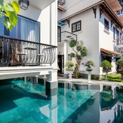 Отель Riverside Impression Homestay Villa бассейн фото 3