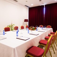 Diplomat Hotel & SPA