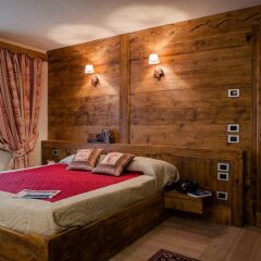 Отель Relais du Berger Грессан сейф в номере