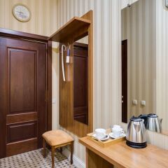 Гостиница Mini -hotel near Kremlin в Москве отзывы, цены и фото номеров - забронировать гостиницу Mini -hotel near Kremlin онлайн Москва удобства в номере