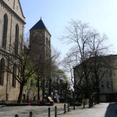 Отель Kunibertkloster Appartements Am Dom Кёльн