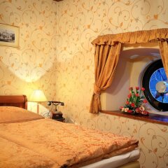 Отель Chateau St. Havel - wellness Hotel Чехия, Прага - отзывы, цены и фото номеров - забронировать отель Chateau St. Havel - wellness Hotel онлайн сейф в номере