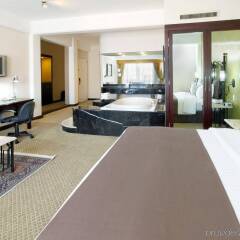 Отель Holiday Inn Hotel & Suites Centro Historico Мексика, Гвадалахара - отзывы, цены и фото номеров - забронировать отель Holiday Inn Hotel & Suites Centro Historico онлайн фитнесс-зал