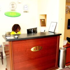 Отель Adis Hotels Ibadan Нигерия, Ибадан - отзывы, цены и фото номеров - забронировать отель Adis Hotels Ibadan онлайн интерьер отеля фото 3