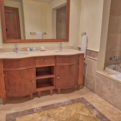 Отель Xeliter Golden Bear Lodge & Golf - Free WiFi, Cap Cana Доминикана, Пунта Кана - отзывы, цены и фото номеров - забронировать отель Xeliter Golden Bear Lodge & Golf - Free WiFi, Cap Cana онлайн ванная
