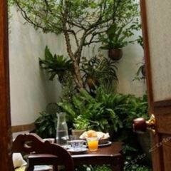 Отель The Bhuthorn Bed And Breakfast Бангкок фото 2