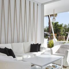 Отель Mr & Mrs White Corfu Греция, Корфу - отзывы, цены и фото номеров - забронировать отель Mr & Mrs White Corfu онлайн гостиничный бар