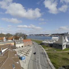 Отель CABINN Aalborg Hotel Дания, Алборг - отзывы, цены и фото номеров - забронировать отель CABINN Aalborg Hotel онлайн приотельная территория