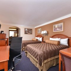 Americas Best Value Inn & Suites Alvin Houston in Alvin, United States of America from 94$, photos, reviews - zenhotels.com guestroom