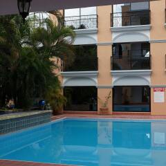 Hotel Doralba Inn бассейн фото 3