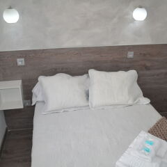 Отель Hostal Meyra комната для гостей