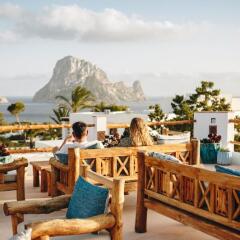 Отель Petunia Ibiza Испания, Сан-Лоренс де Балафия - отзывы, цены и фото номеров - забронировать отель Petunia Ibiza онлайн терраса/патио фото 2